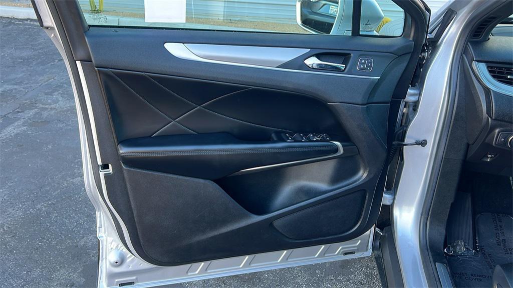 used 2019 Lincoln MKC car, priced at $17,200