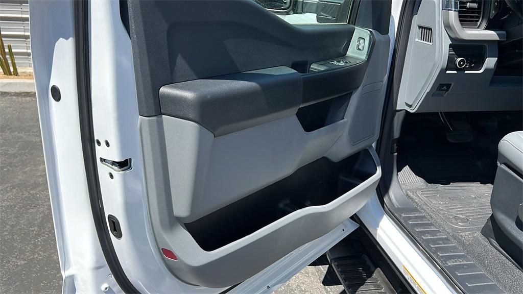 new 2024 Ford F-450 car, priced at $69,592