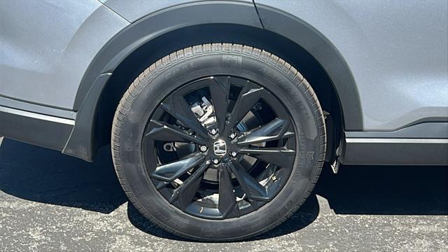 used 2024 Honda CR-V Hybrid car, priced at $35,924