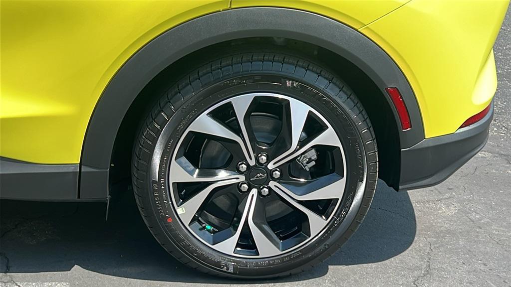 new 2025 Ford Mustang Mach-E car, priced at $40,785