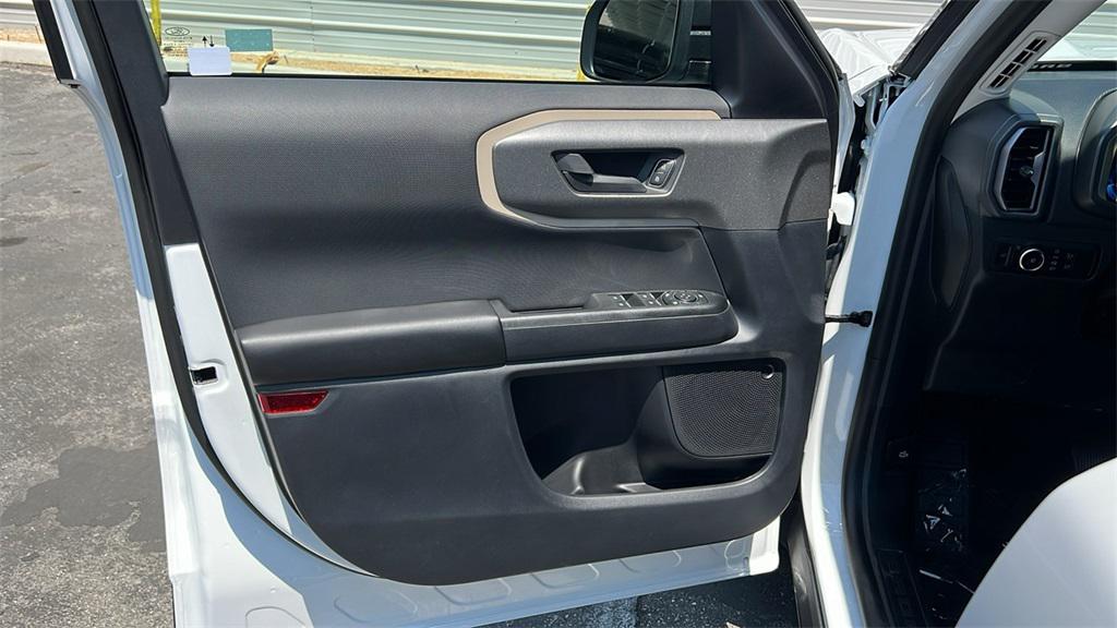 new 2025 Ford Bronco Sport car, priced at $30,990