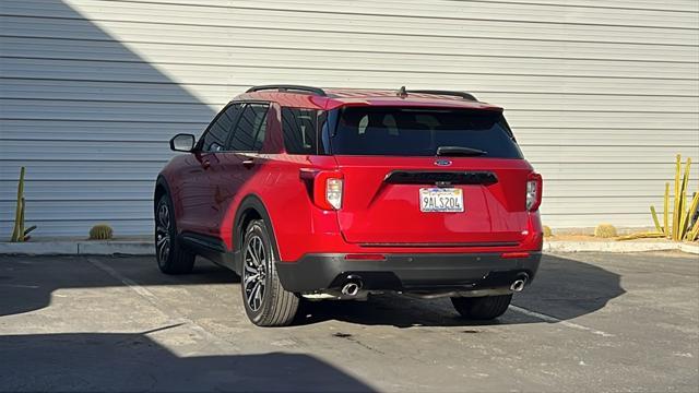 used 2022 Ford Explorer car, priced at $35,328