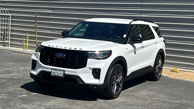 used 2025 Ford Explorer car, priced at $47,924