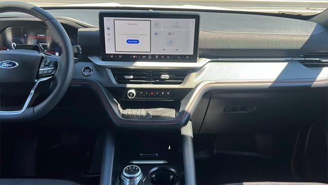 used 2025 Ford Explorer car, priced at $47,924