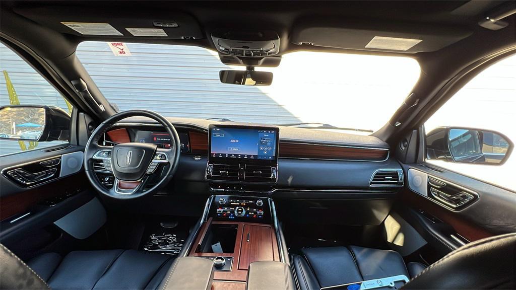 used 2022 Lincoln Navigator car, priced at $68,924