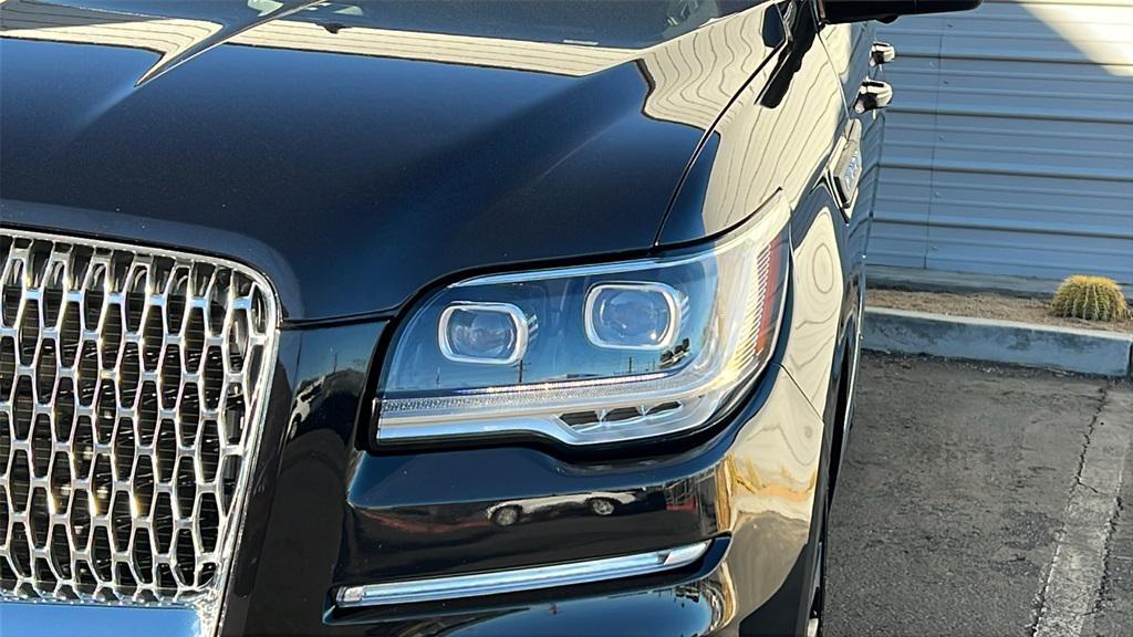 used 2022 Lincoln Navigator car, priced at $68,924