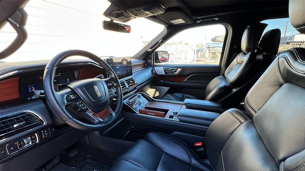 used 2022 Lincoln Navigator car, priced at $68,924