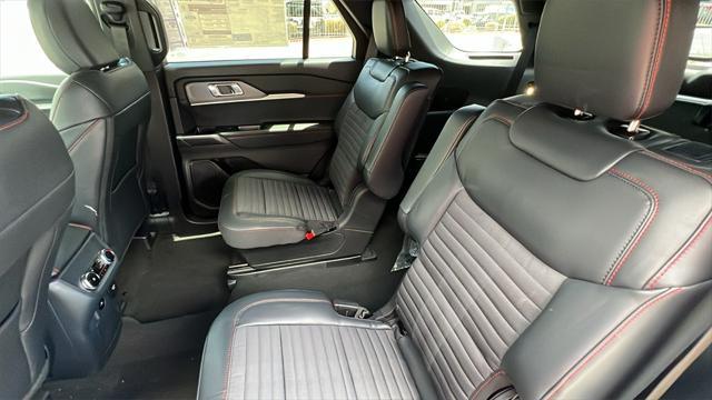 new 2025 Ford Explorer car, priced at $49,580