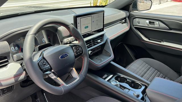 new 2025 Ford Explorer car, priced at $49,580