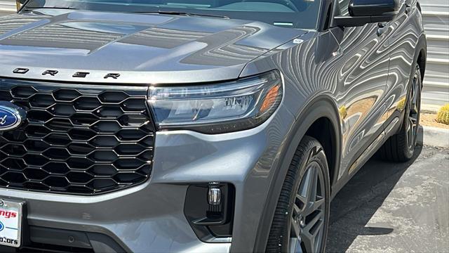new 2025 Ford Explorer car, priced at $49,580