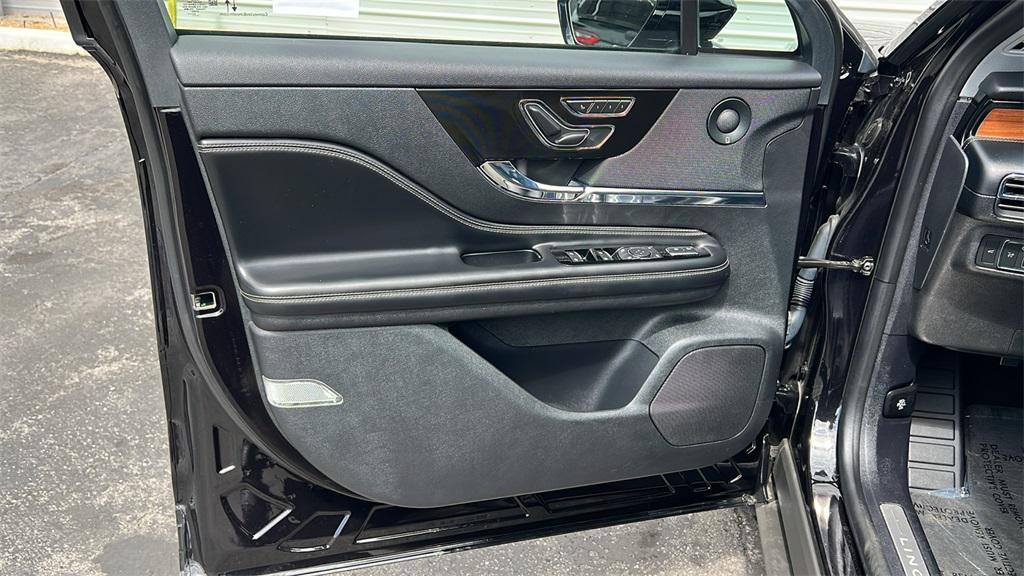 used 2022 Lincoln Corsair car, priced at $36,650