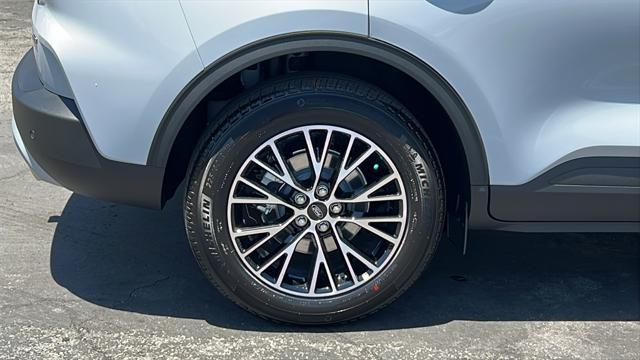 new 2025 Ford Escape PHEV car, priced at $36,697