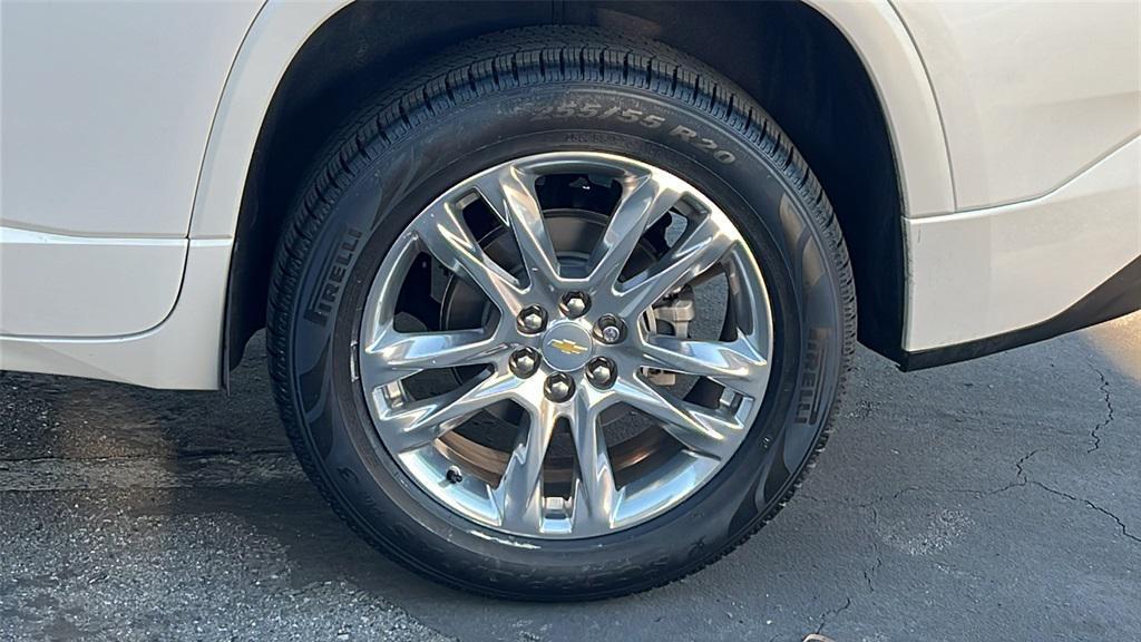 used 2020 Chevrolet Traverse car, priced at $30,900