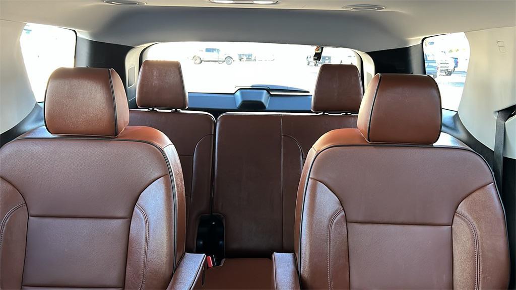 used 2020 Chevrolet Traverse car, priced at $30,900