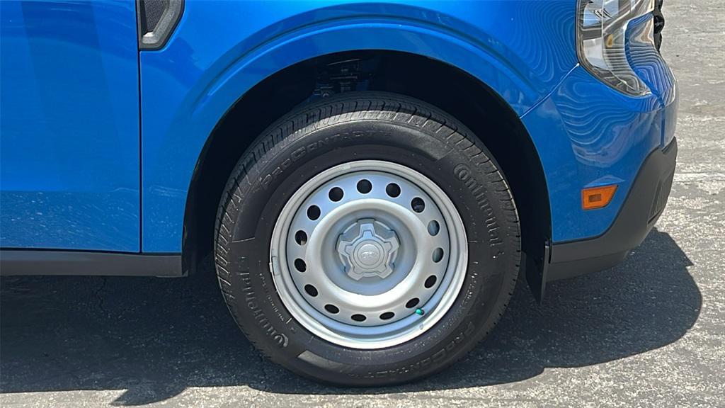 new 2025 Ford Maverick car, priced at $29,840