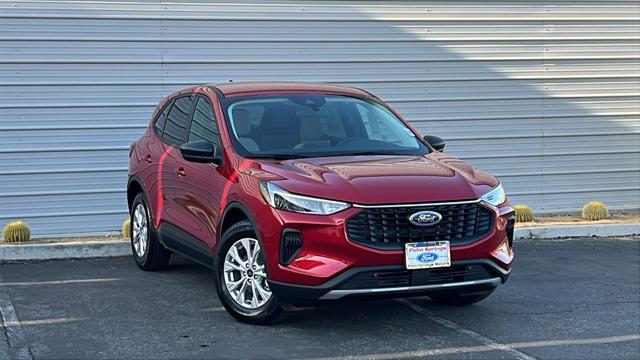 new 2025 Ford Escape car, priced at $30,319