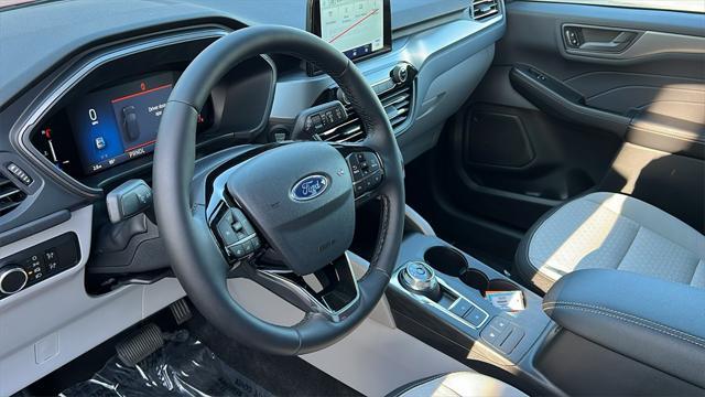new 2025 Ford Escape car, priced at $30,319
