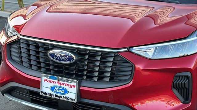 new 2025 Ford Escape car, priced at $30,319