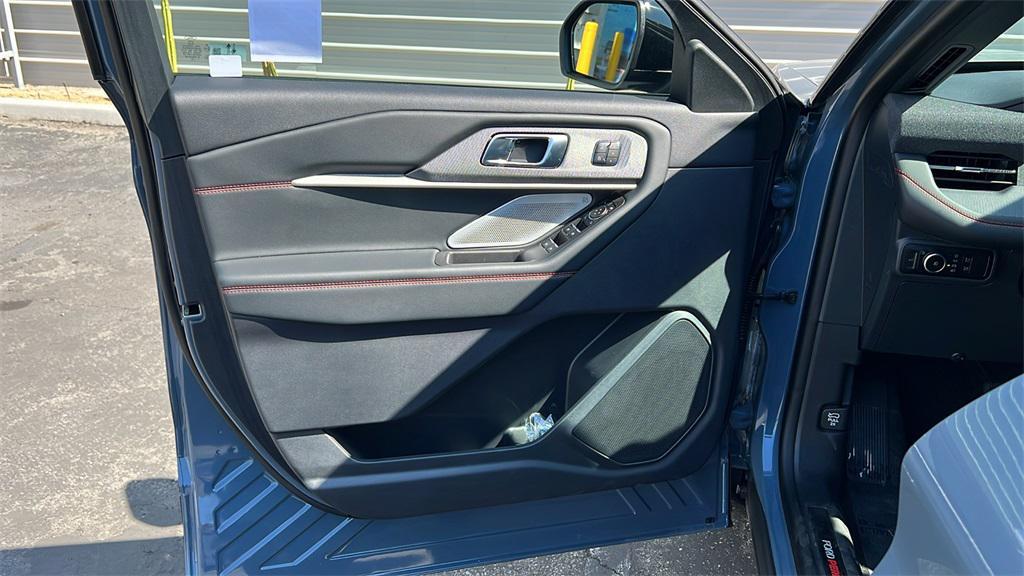 new 2025 Ford Explorer car, priced at $62,180
