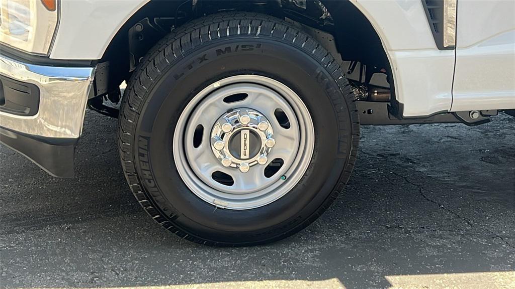 new 2025 Ford F-250 car, priced at $66,105