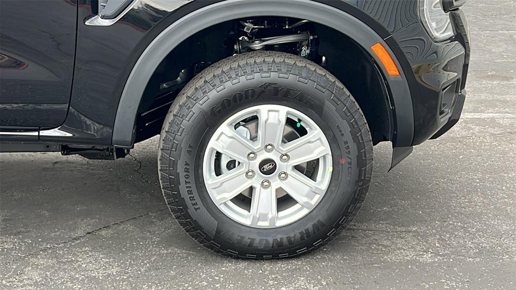 new 2025 Ford Ranger car, priced at $38,710