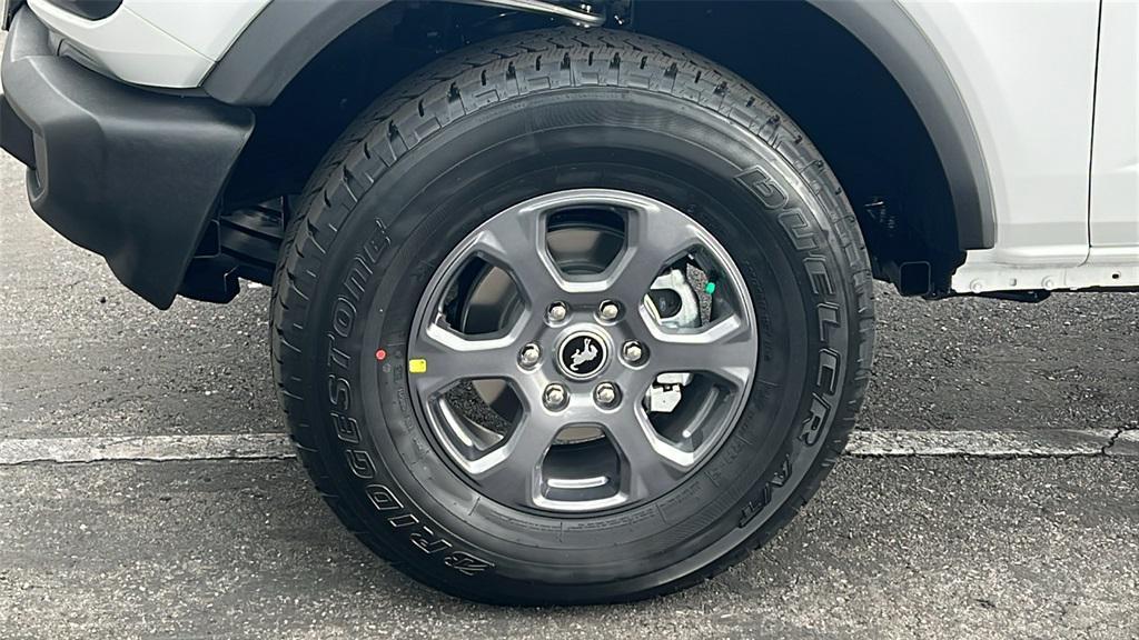 new 2025 Ford Bronco car, priced at $45,970