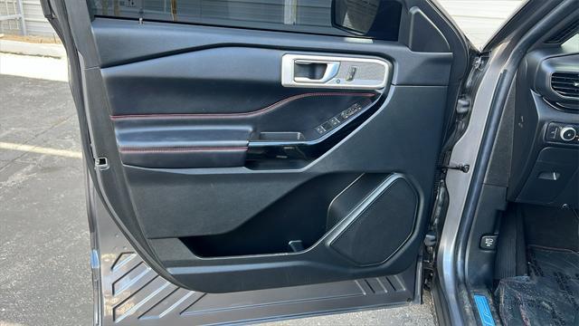 used 2022 Ford Explorer car, priced at $38,328