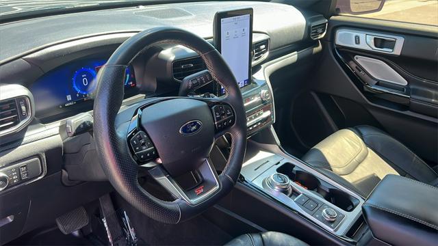 used 2022 Ford Explorer car, priced at $43,924
