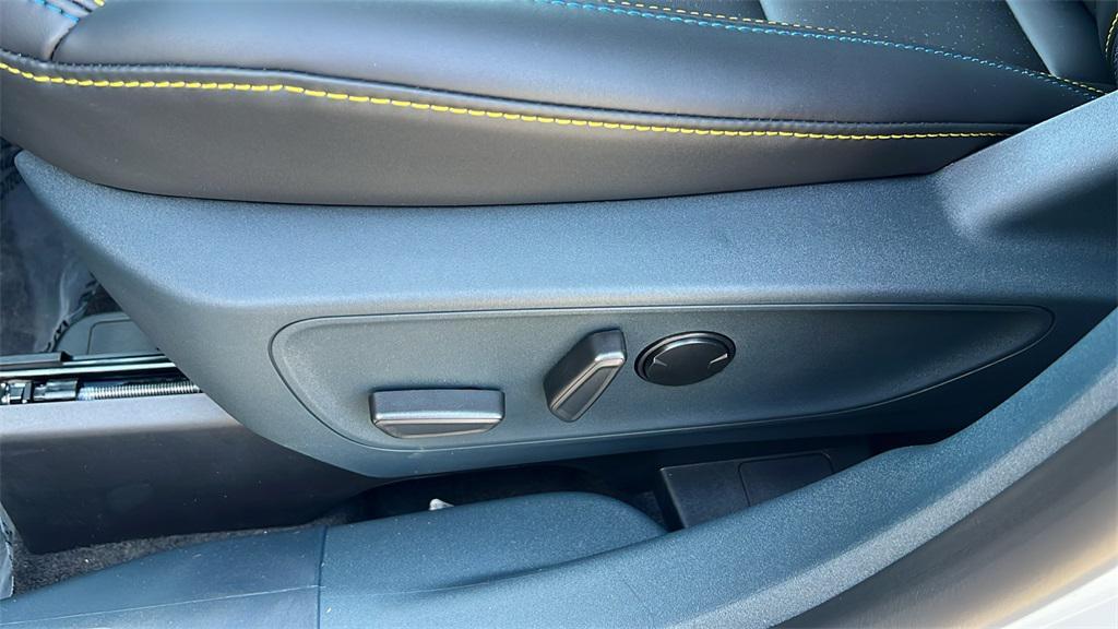 new 2025 Ford Maverick car, priced at $40,220