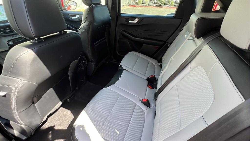 new 2025 Ford Escape PHEV car, priced at $41,185