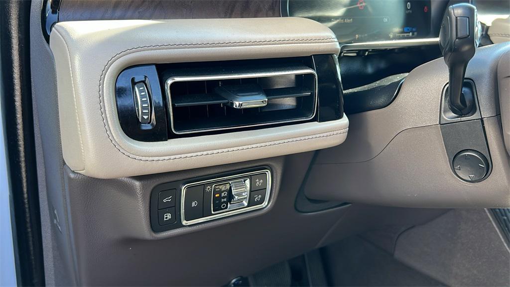 used 2021 Lincoln Aviator car, priced at $44,788