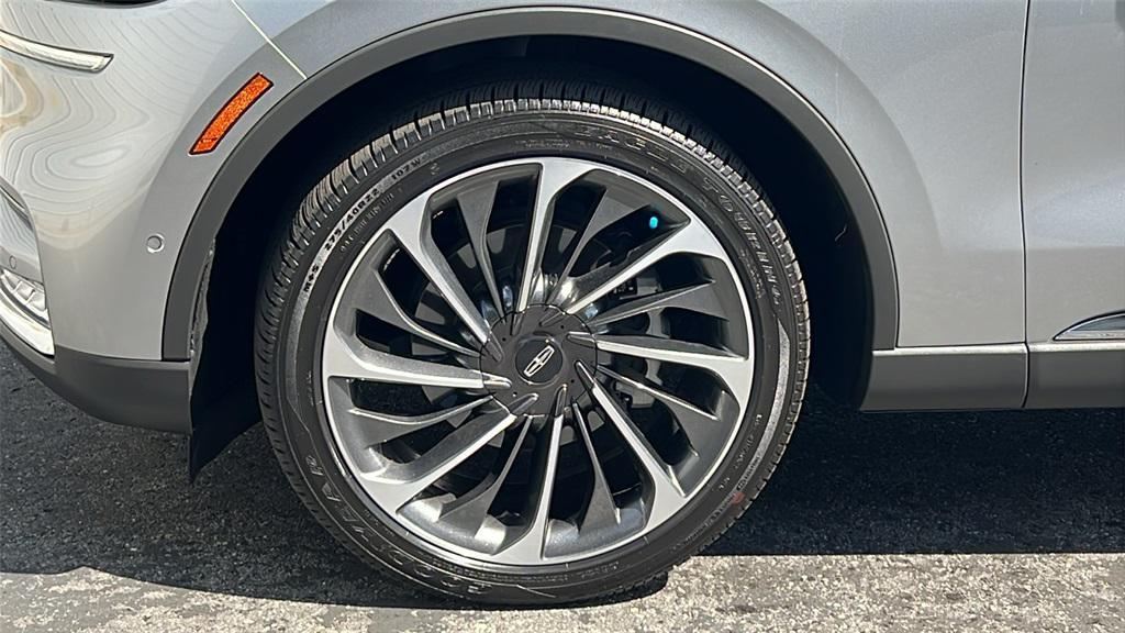 used 2024 Lincoln Aviator car, priced at $66,924