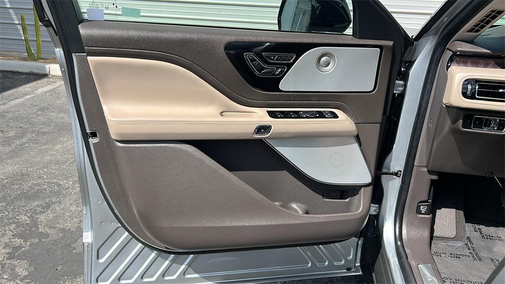 used 2024 Lincoln Aviator car, priced at $66,924