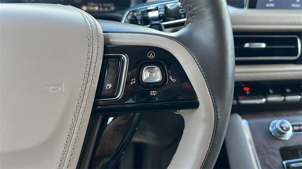 used 2024 Lincoln Aviator car, priced at $66,924
