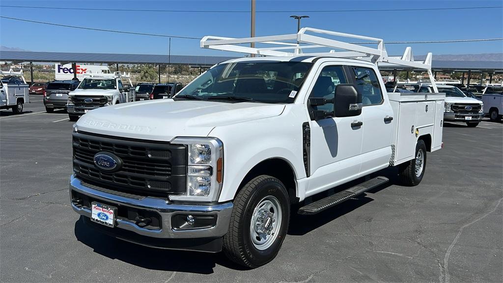 new 2024 Ford F-350 car, priced at $73,923