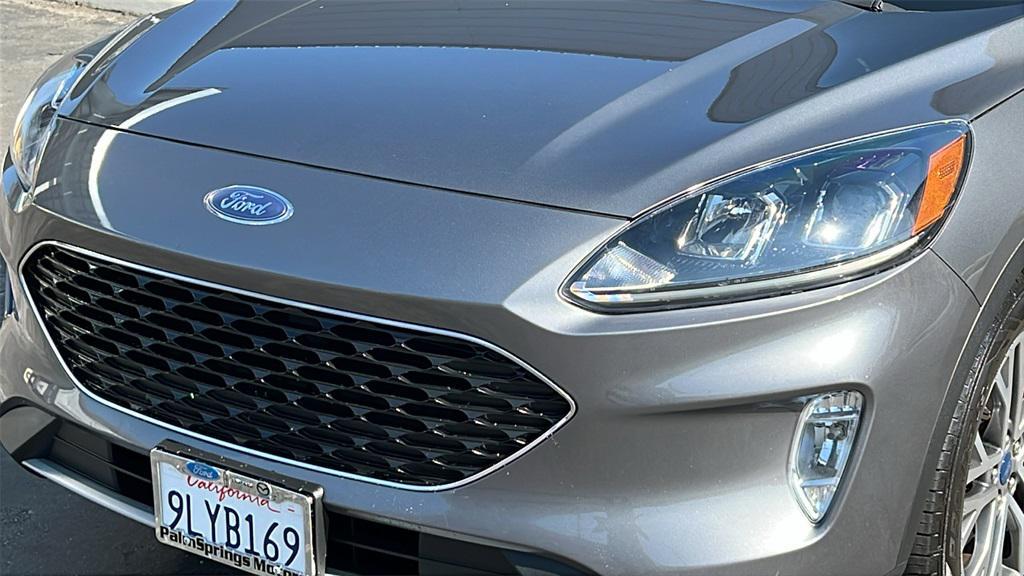 used 2022 Ford Escape car, priced at $22,328