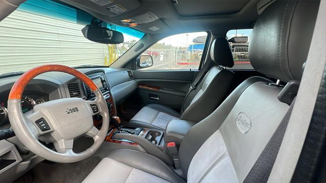 used 2007 Jeep Grand Cherokee car, priced at $12,788