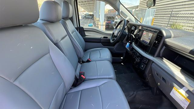 new 2024 Ford F-250 car, priced at $47,400