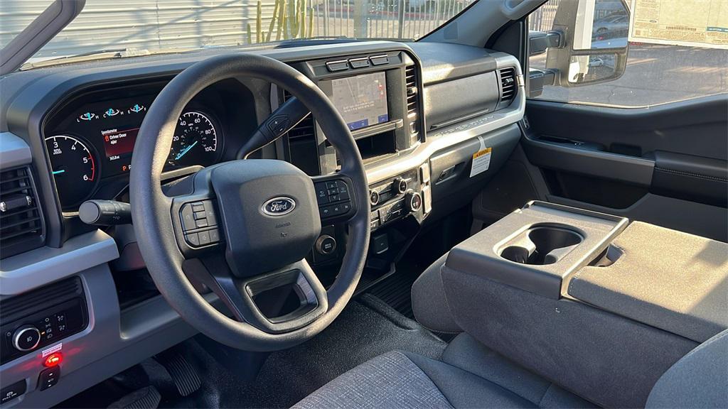 new 2024 Ford F-350 car, priced at $70,663