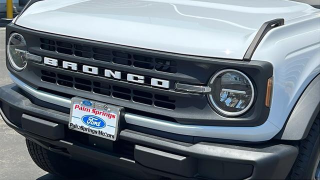 new 2025 Ford Bronco car, priced at $43,302