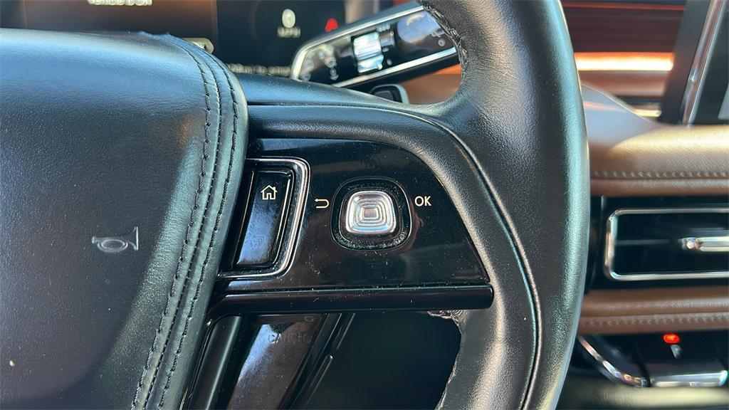 used 2022 Lincoln Aviator car, priced at $47,124