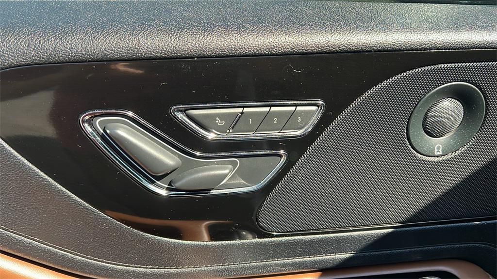 used 2022 Lincoln Aviator car, priced at $47,124