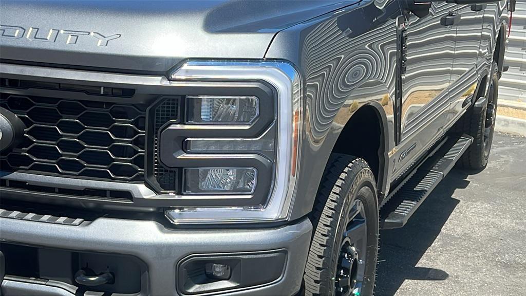 new 2025 Ford F-250 car, priced at $73,465