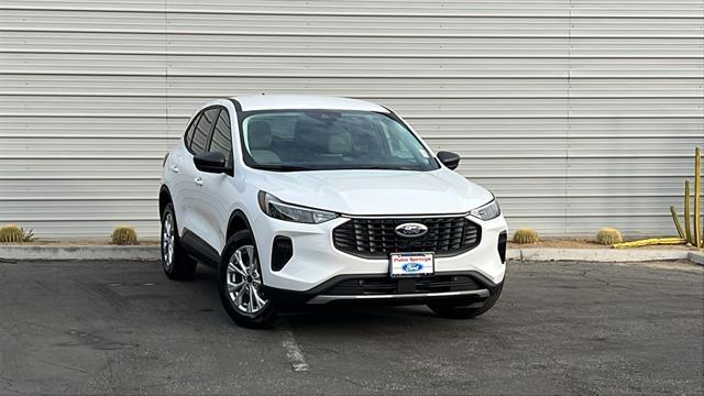 new 2025 Ford Escape car, priced at $29,990