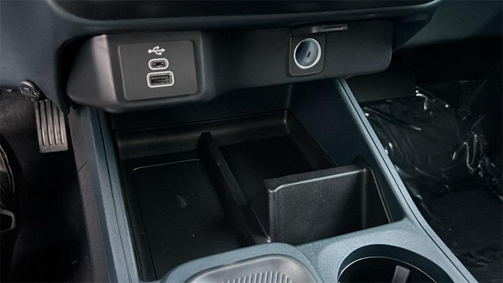 new 2025 Ford Maverick car, priced at $28,065