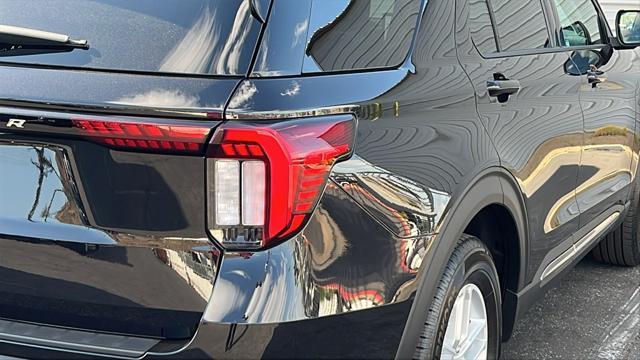 new 2025 Ford Explorer car, priced at $42,145
