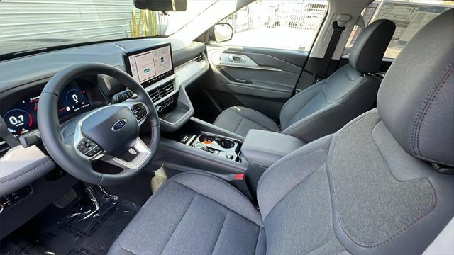 new 2025 Ford Explorer car, priced at $42,145