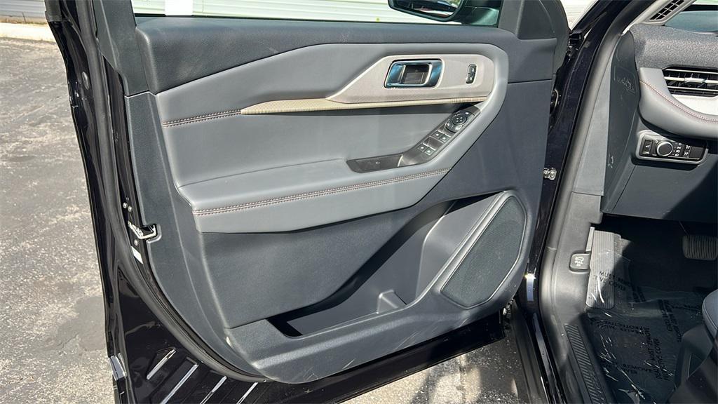new 2026 Ford Explorer car, priced at $42,680