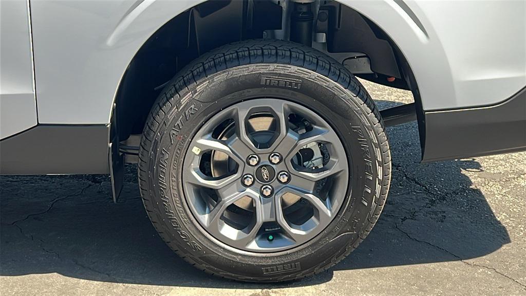 new 2025 Ford Maverick car, priced at $36,695
