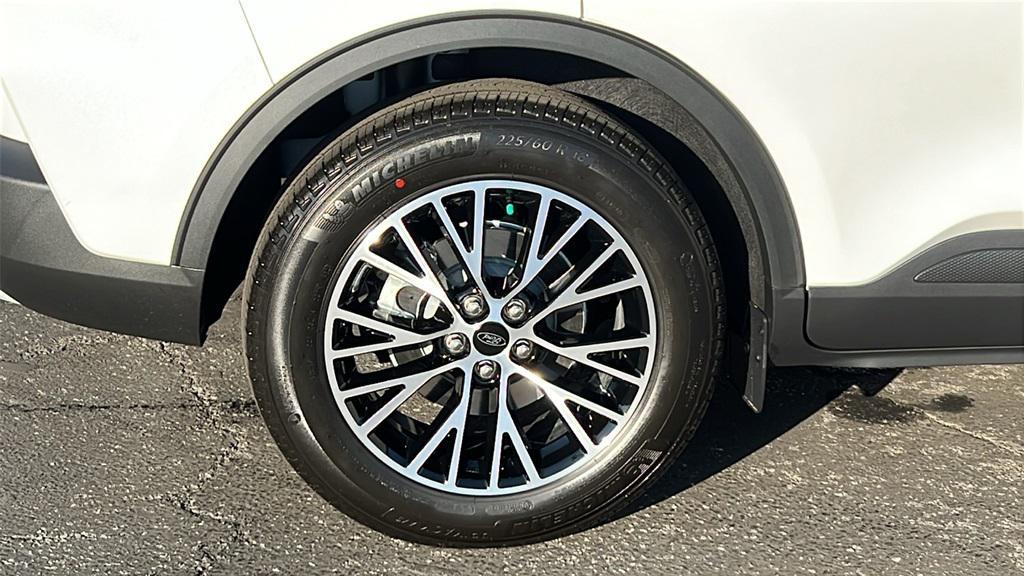 new 2025 Ford Escape PHEV car, priced at $46,015